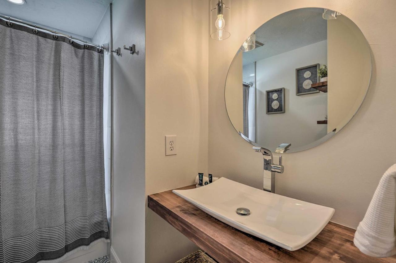 Naples Oasis With Screened Pool, Bike To Beach! Bagian luar foto